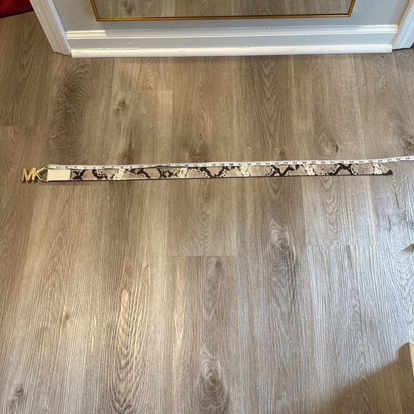 Snakeskin Pattern Belt - Picture 2 of 3